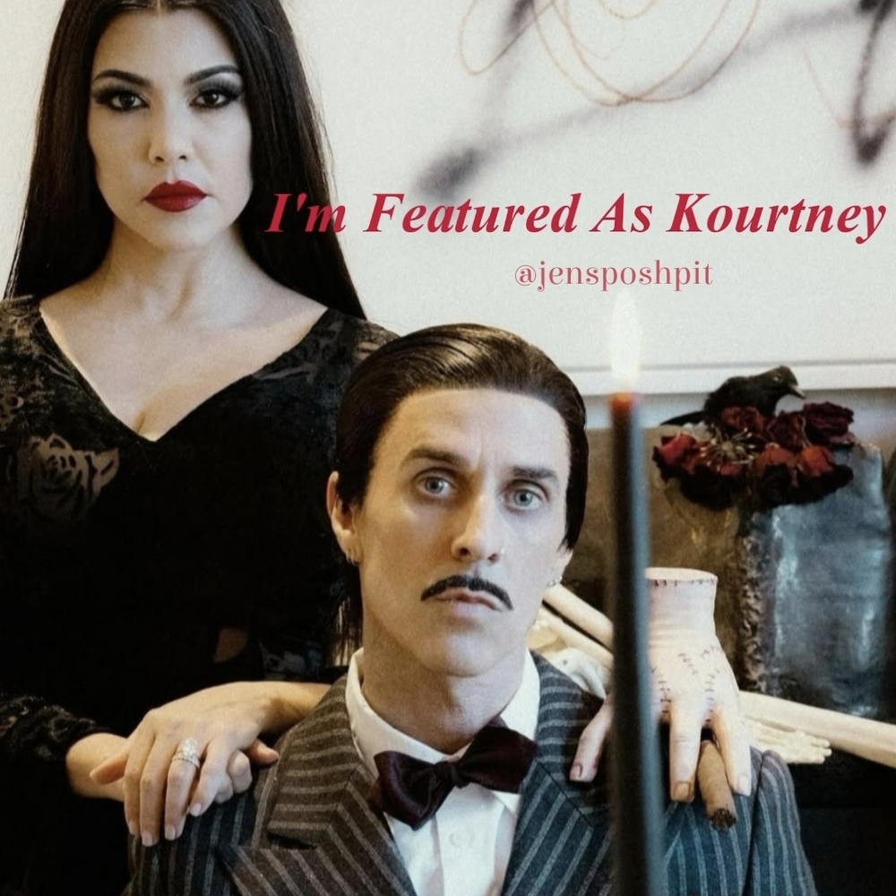 8/2 - Sun - Kardashian Share Group - Picture 9 of 15
